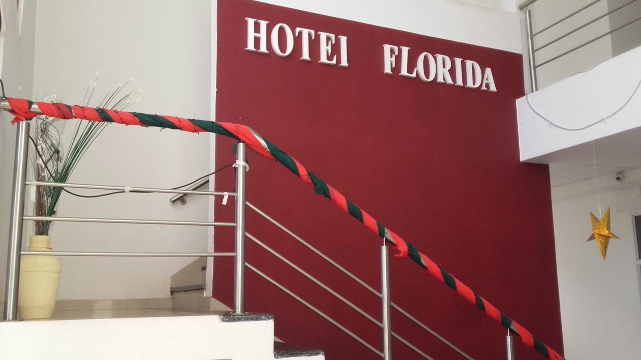 Hotel Florida Saladas Zewnętrze zdjęcie