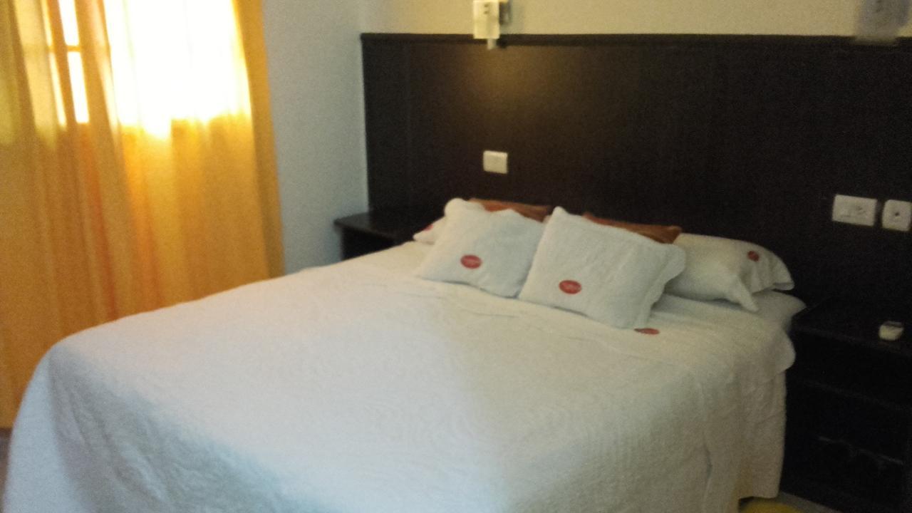 Hotel Florida Saladas Zewnętrze zdjęcie