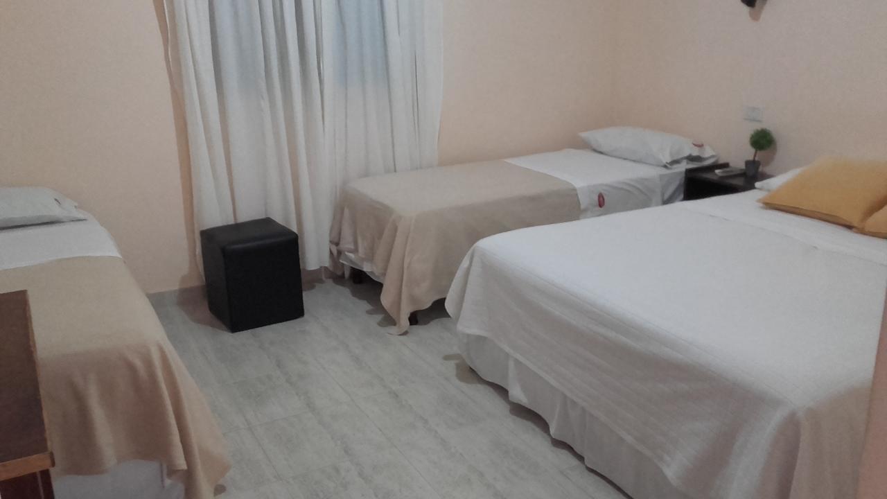 Hotel Florida Saladas Zewnętrze zdjęcie